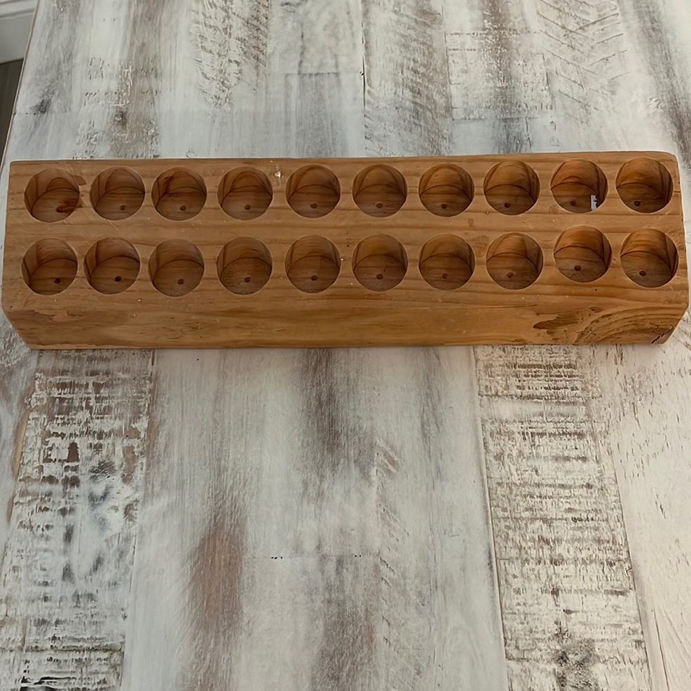 Oil holder. Wood block